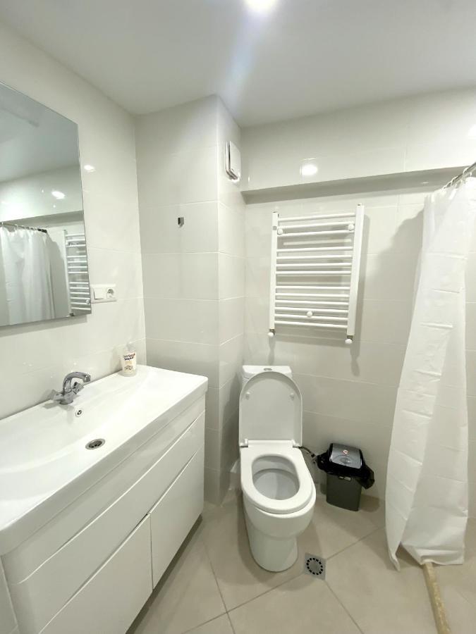 Gss - B Apartment ティビリシ エクステリア 写真